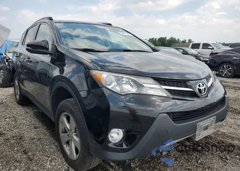 2013 Toyota Rav4 Xle z USA, uszkodzony, nr VIN 2T3RFREV5DW056838